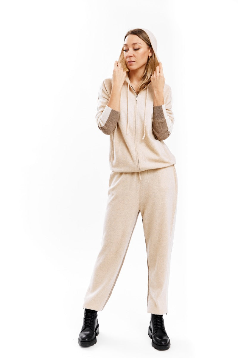 Beige & White Stripe Sweatpants - 100% Mongolian Cashmere – Battulga  Cashmere